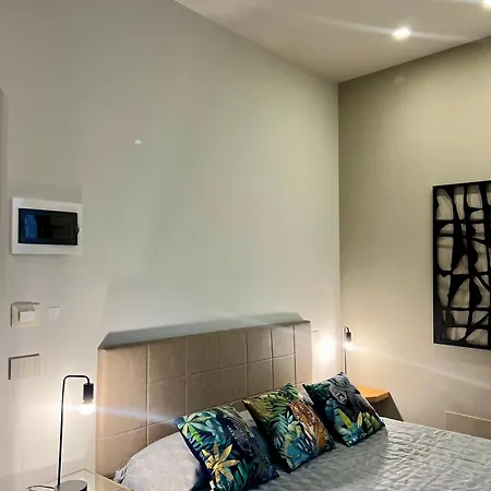 Atenea Palace Rooms- Atenea Collection