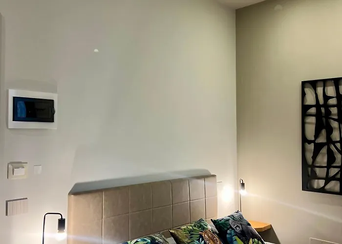 Atenea Palace Rooms- Atenea Collection