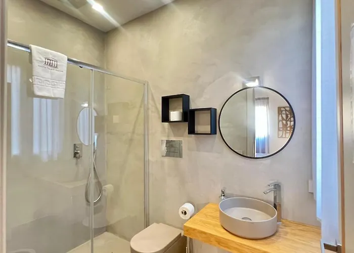 Atenea Palace Rooms- Atenea Collection